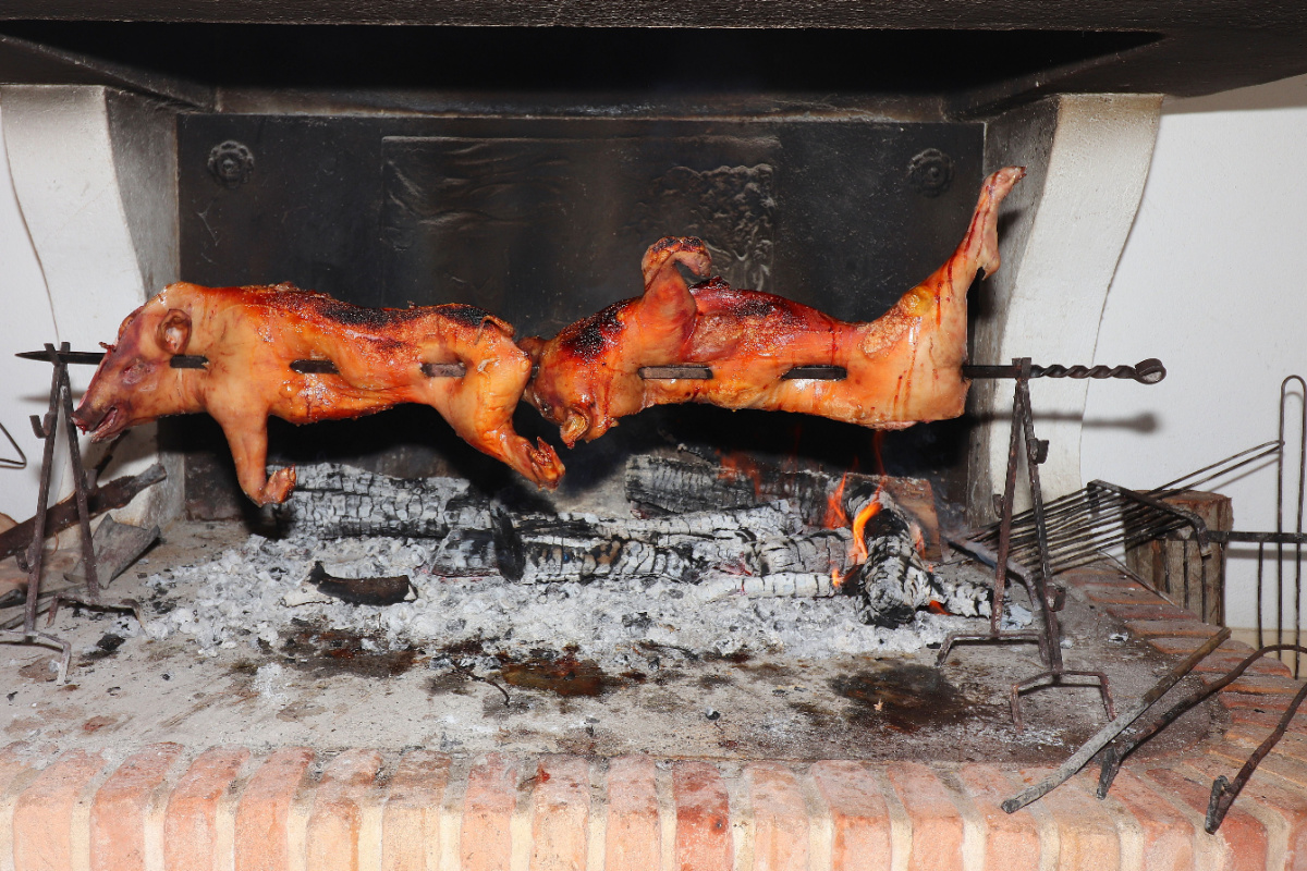 Porceddu Sardo Come Cuocerlo Al Forno E Col Metodo Tradizionale